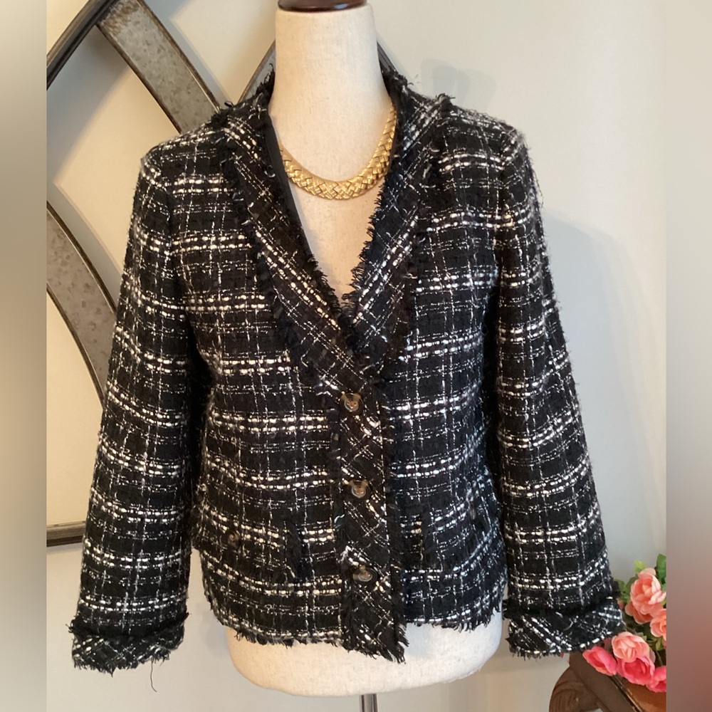 ANN TAYLOR Boucle Roomy Jacket Blazer in Black & White